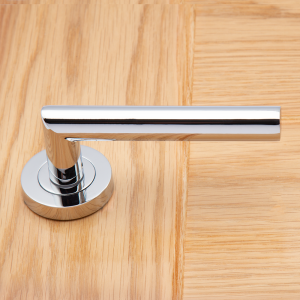 Ares Polished Chrome Handle - Deanta Doors