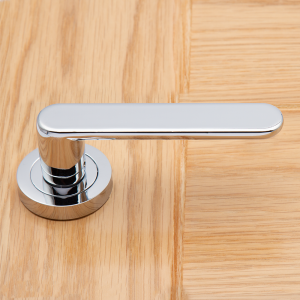 Parga Polished Chrome Handle - Deanta Doors