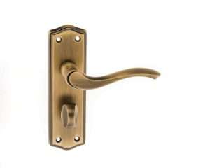 Old English Warwick WC Lever on Backplate **for use with sashlock only** - Matt Antique Brass