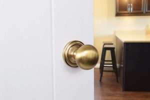 Old English Harrogate Solid Brass Mushroom Mortice Knob on Concealed Fix Rose - Antique Brass