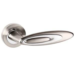 Senza Pari Elisse Designer Lever on Round Rose - Satin Nickel/Polished Chrome