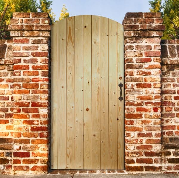 External Pine Ledged & Braced Arched Top Gate - XL Joinery Doors - Image 3